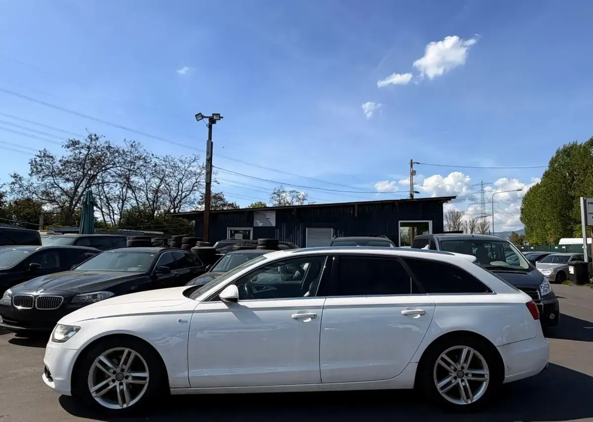 Gebraucht Audi A6 S-Line 177 PS (130 kW) 2011 Weiß Kombi