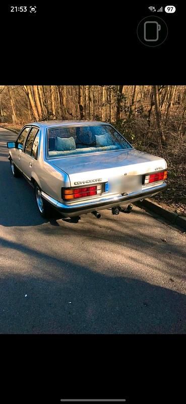 Gebraucht Opel Commodore S 115 PS (84 kW) 1982 Silber Limousine