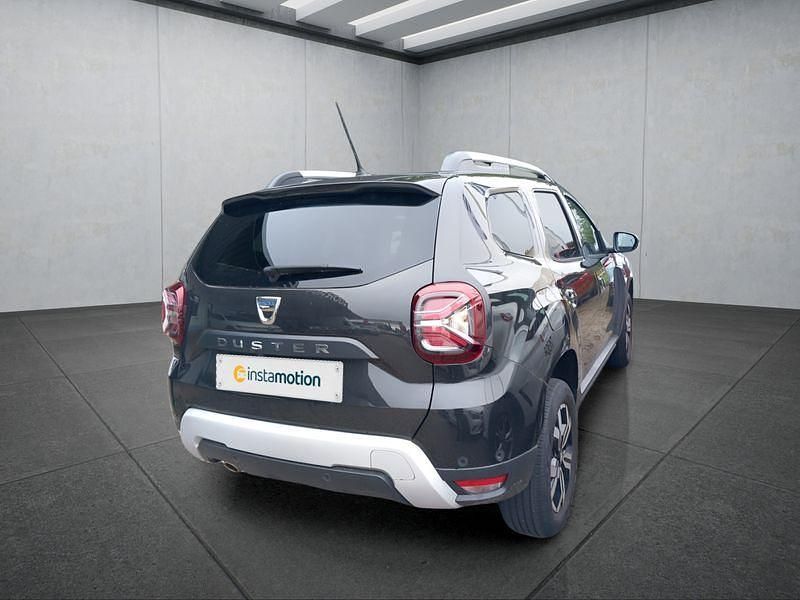 Gebraucht Dacia Duster 131 PS (96 kW) 2022 Schwarz SUV