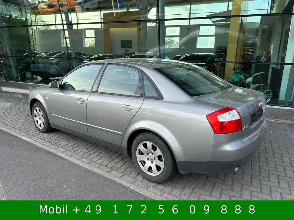 Gebraucht Audi A4 131 PS (96 kW) 2001 Grau Limousine