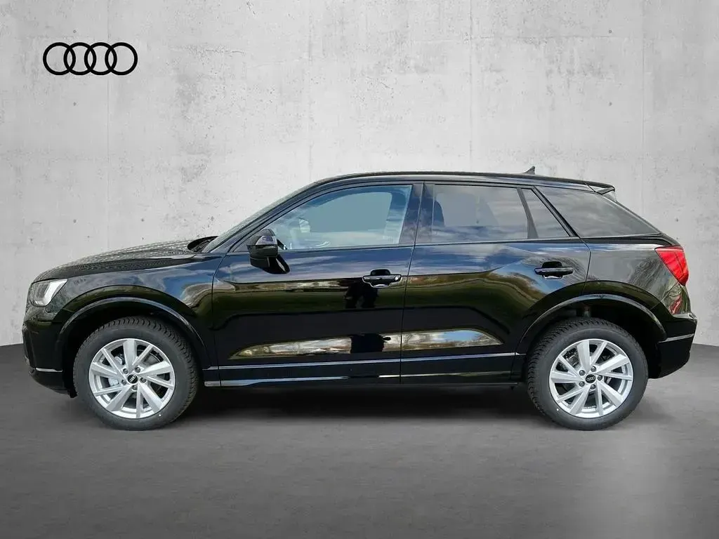 Używany Audi Q2 Advanced 150 KM (110 kW) 2025 Czarny SUV