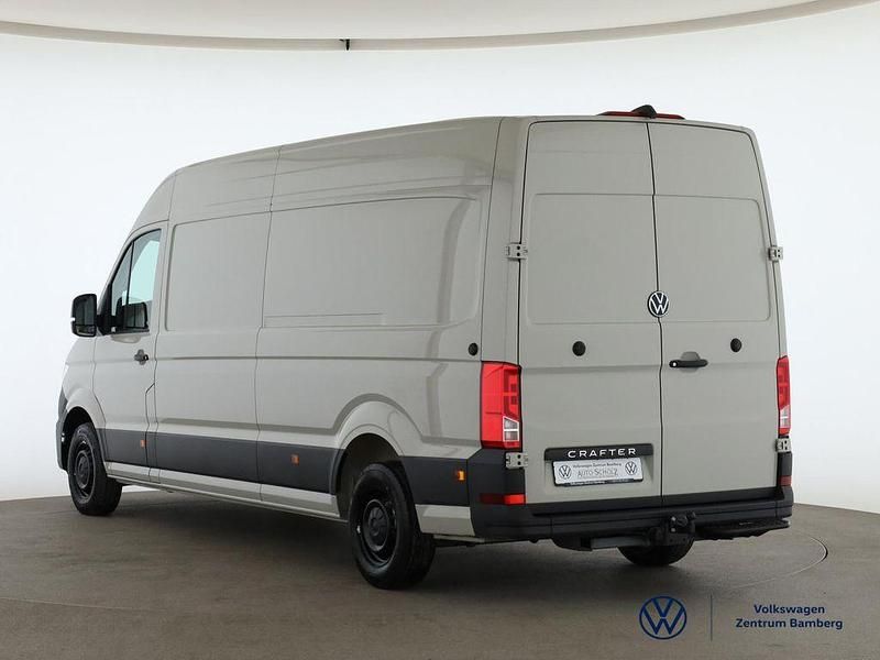 Gebraucht VW Crafter 177 PS (130 kW) 2026 Grau Van