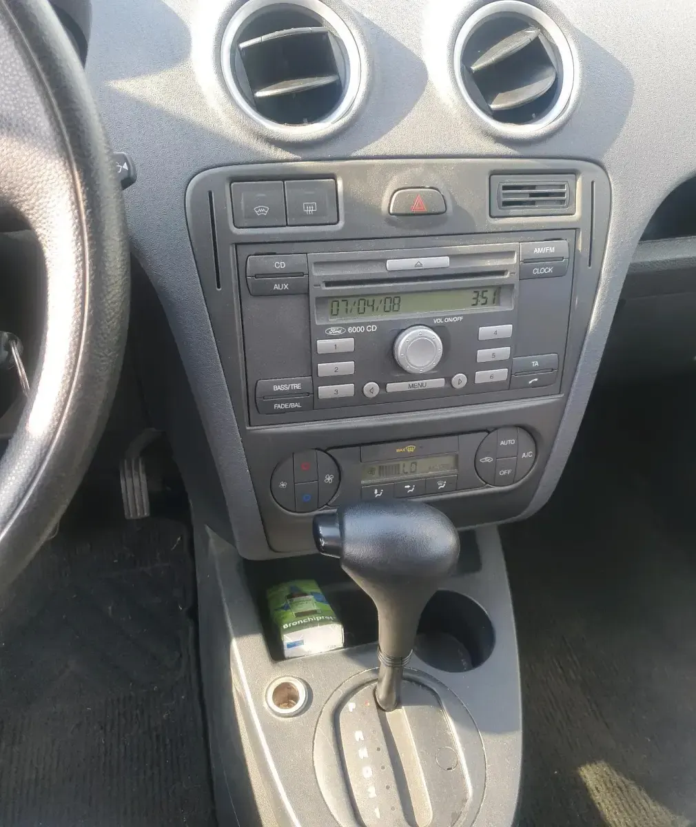 Gebraucht Ford Fusion 100 PS (73 kW) 2005 Schwarz Kleinwagen
