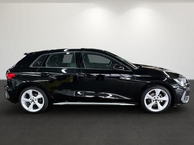 Gebraucht Audi A3 S-Line 150 PS (110 kW) 2022 Mythosschwarz metallic Limousine