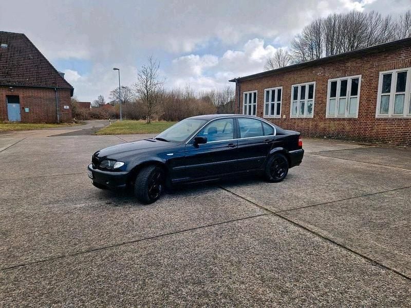 Gebraucht BMW 320 170 PS (125 kW) 2002 Schwarz Limousine