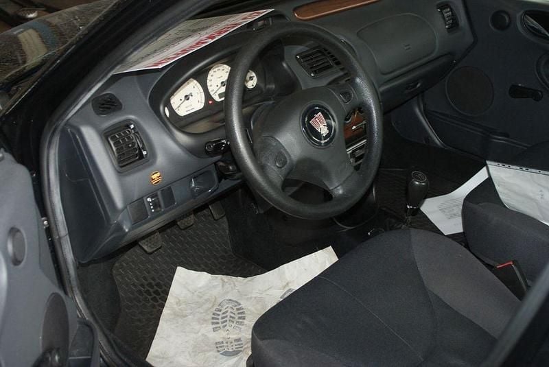Second-hand Rover 25 84 CP (61 kW) 2004 Albastru Hatchback