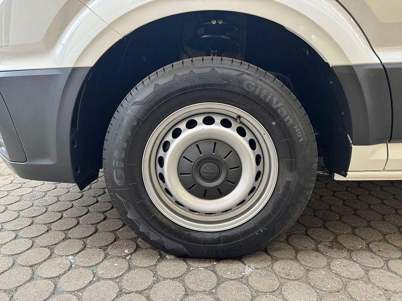 Gebraucht VW Crafter 140 PS (102 kW) 2023 Weiß Van