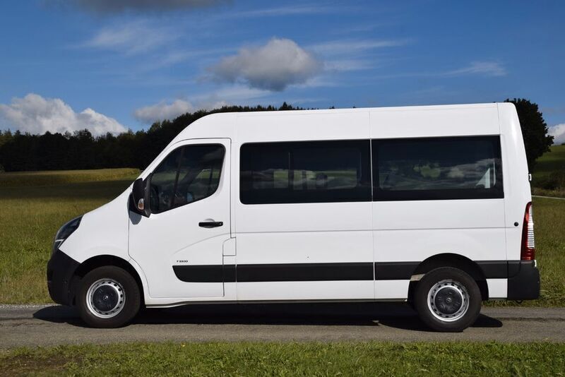 Weiß Gebraucht 2020 Opel Movano Van | 20.980 € (Etwas zu teuer) - Bild 1/4