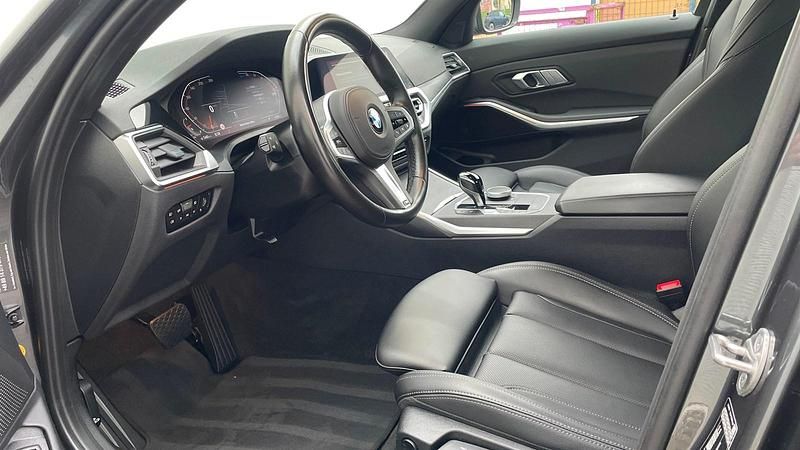 Używany BMW 320 Advantage 190 KM (139 kW) 2022 Szary