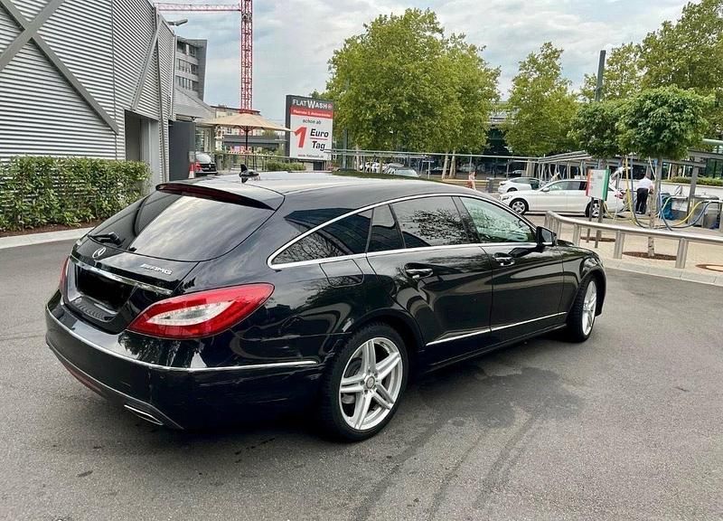 Gebraucht Mercedes CLS220 170 PS (125 kW) 2016 Schwarz Kombi