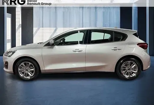 Gebraucht Ford Focus Titanium 126 PS (92 kW) 2023 Silber Limousine