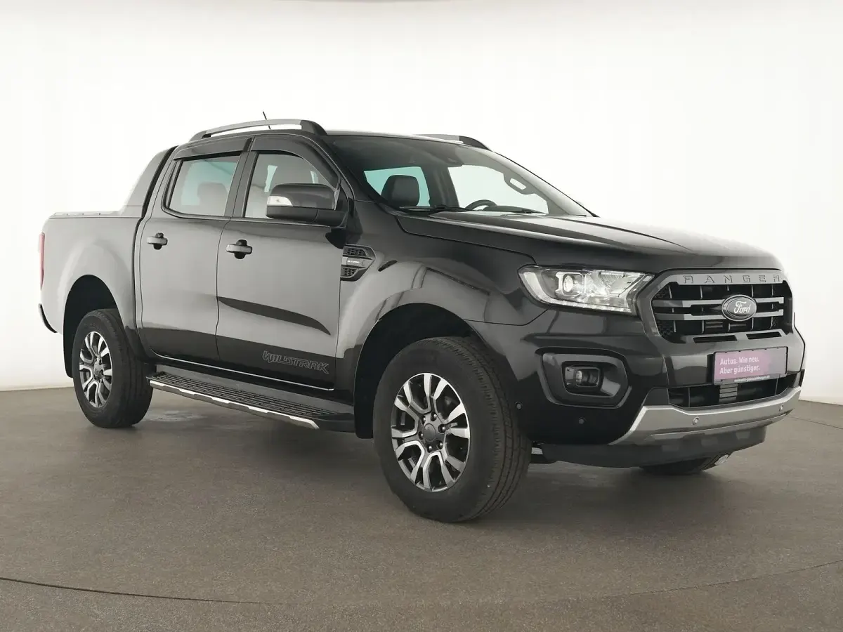 Gebraucht Ford Ranger Wildtrack 212 PS (155 kW) 2023 Obsidian schwarz Pickup