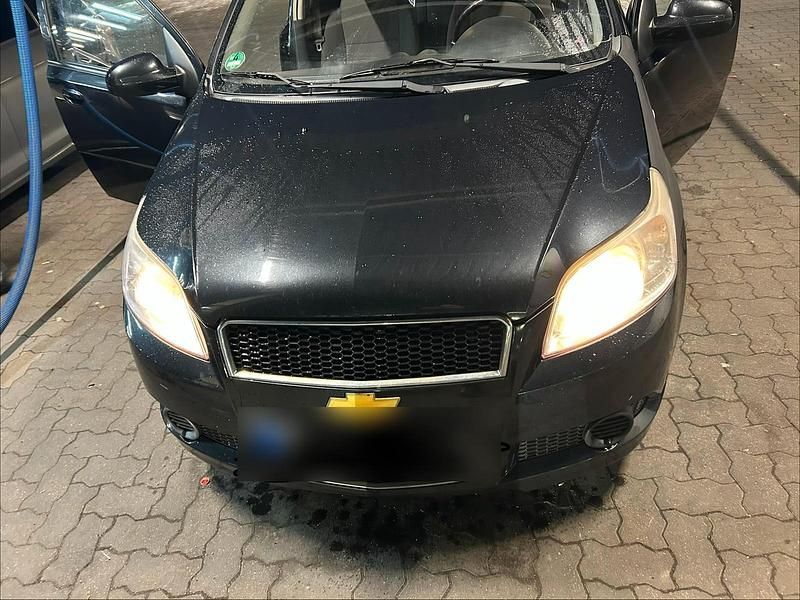 Gebraucht Chevrolet Aveo 84 PS (61 kW) 2009 Schwarz Kleinwagen