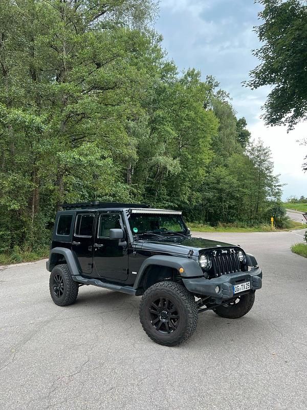 Schwarz Gebraucht 2008 Jeep Wrangler SUV | 23.499 € - Bild 1/4