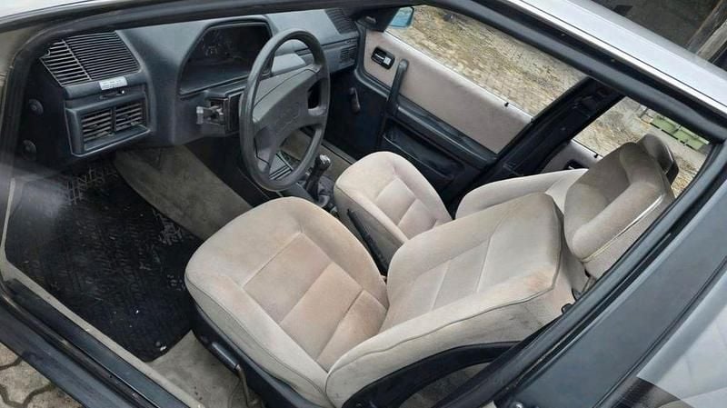 Gebraucht Audi 100 116 PS (85 kW) 1987 Silber Limousine