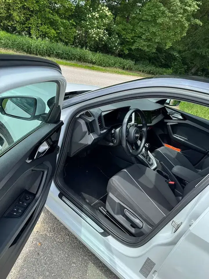Gebraucht Audi A1 Sportback Advanced 150 PS (110 kW) 2019 Weiß Kleinwagen