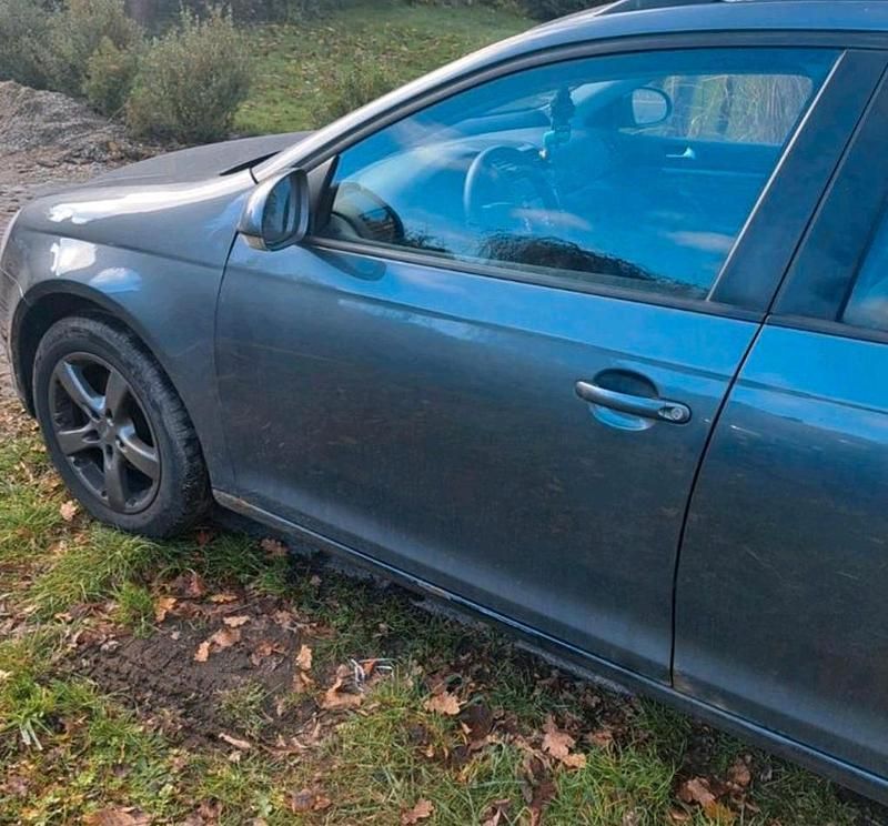 Gebraucht VW Golf V 102 PS (75 kW) 2008 Grau Kombi