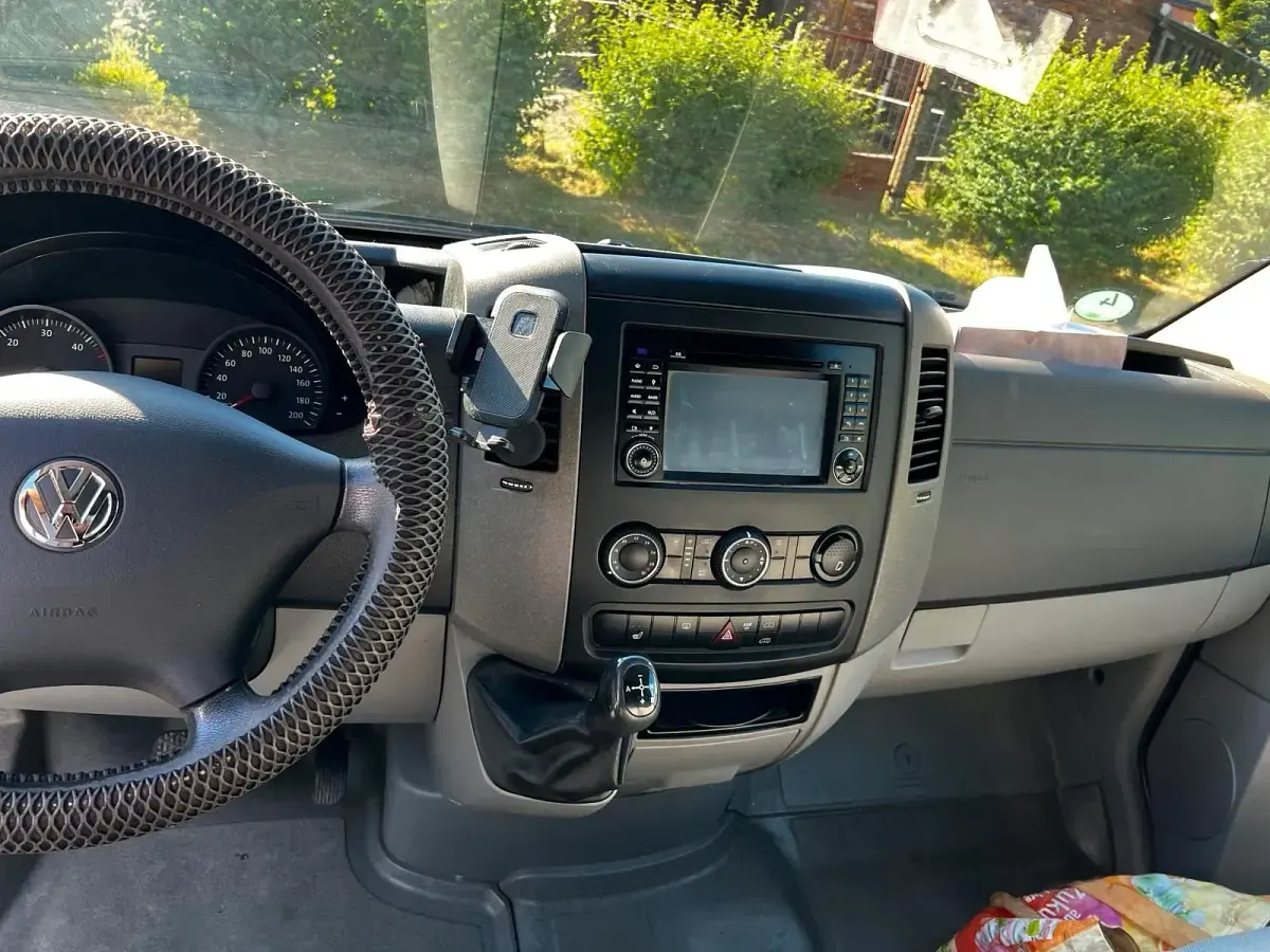 Gebraucht VW Crafter 160 PS (117 kW) 2011 Grau Van