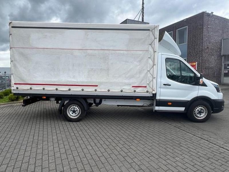 Gebraucht Ford Transit 131 PS (96 kW) 2020 Frostweiß Van