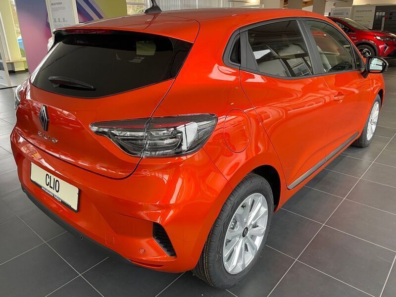 Gebraucht Renault Clio V Evolution 91 PS (66 kW) 2024 Orange Limousine