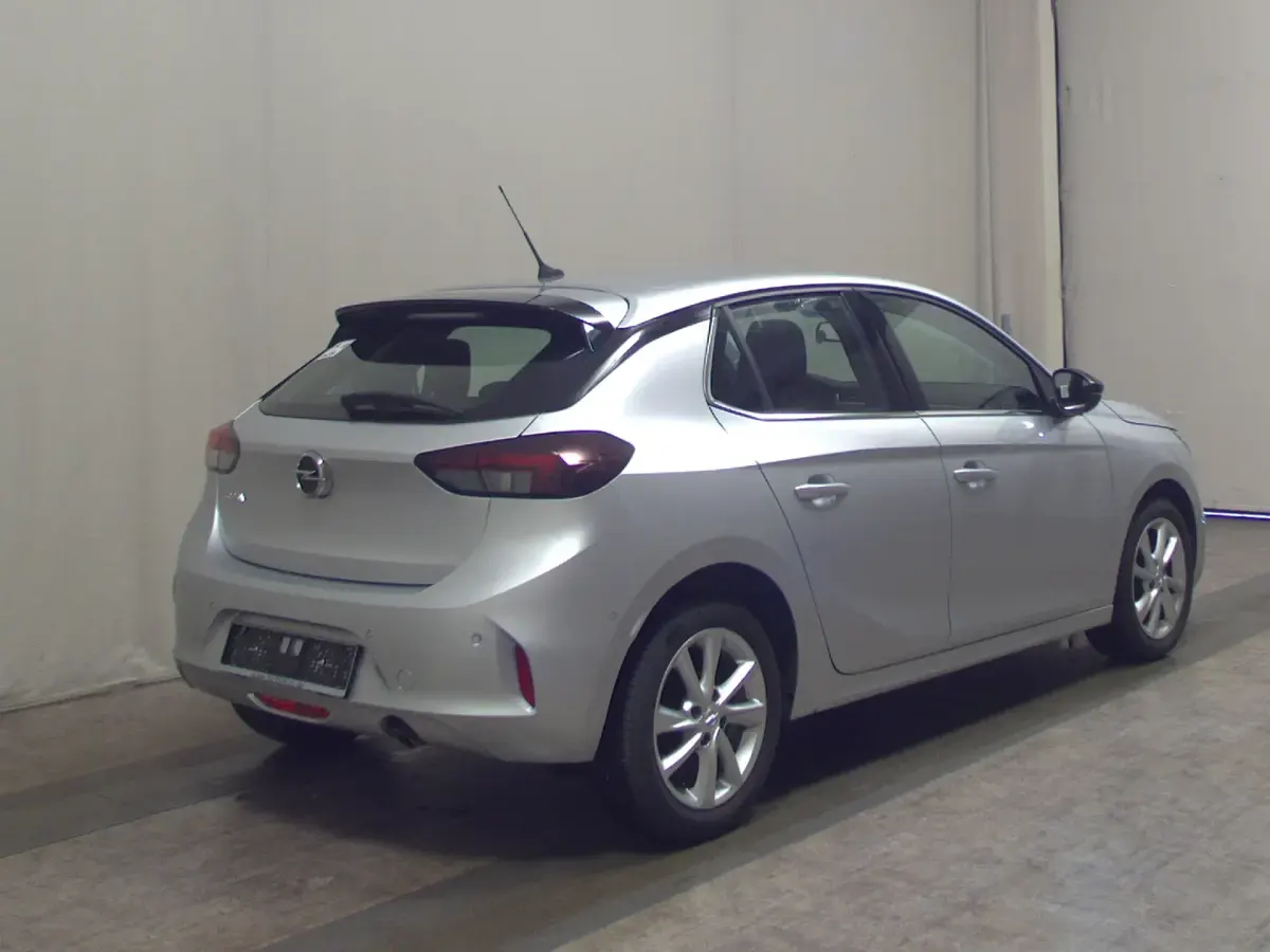 Gebraucht Opel Corsa Elegance 101 PS (74 kW) 2022 Silber Kleinwagen