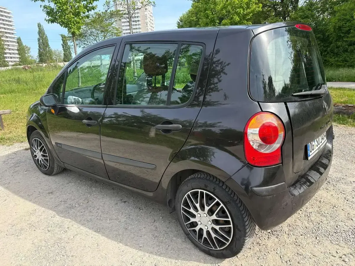 Brugt Renault Modus Privilege 75 HK (55 kW) 2005 Sort MPV