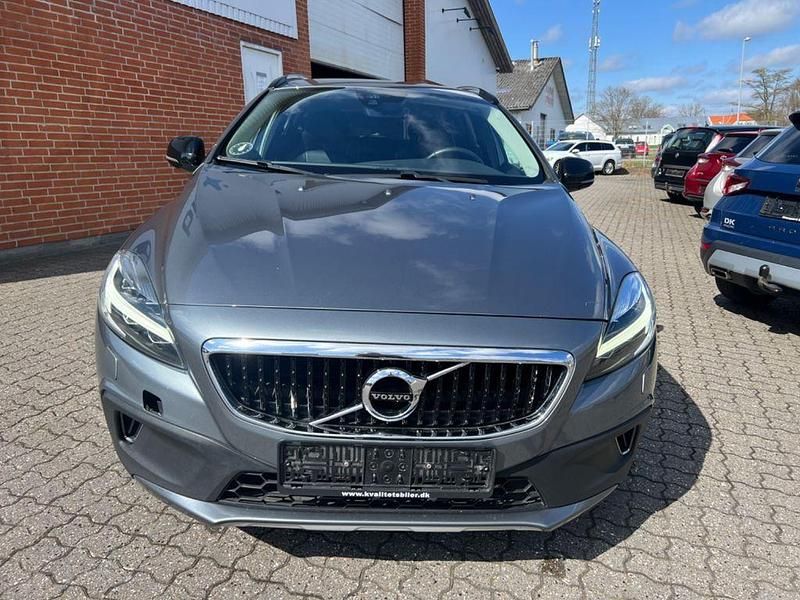 Gebraucht Volvo V40 CC 150 PS (110 kW) 2020 Kombi