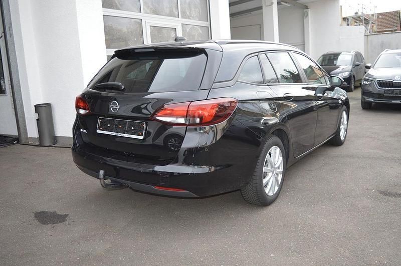 Gebraucht Opel Astra Edition 105 PS (77 kW) 2022 Schwarz Kombi