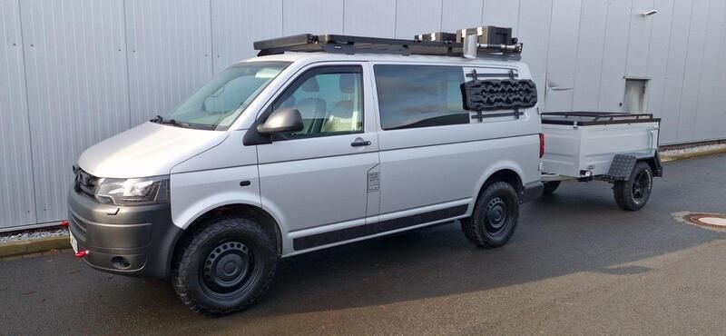 Silber Gebraucht 2010 VW T5 Van | 28.500 € - Bild 1/4
