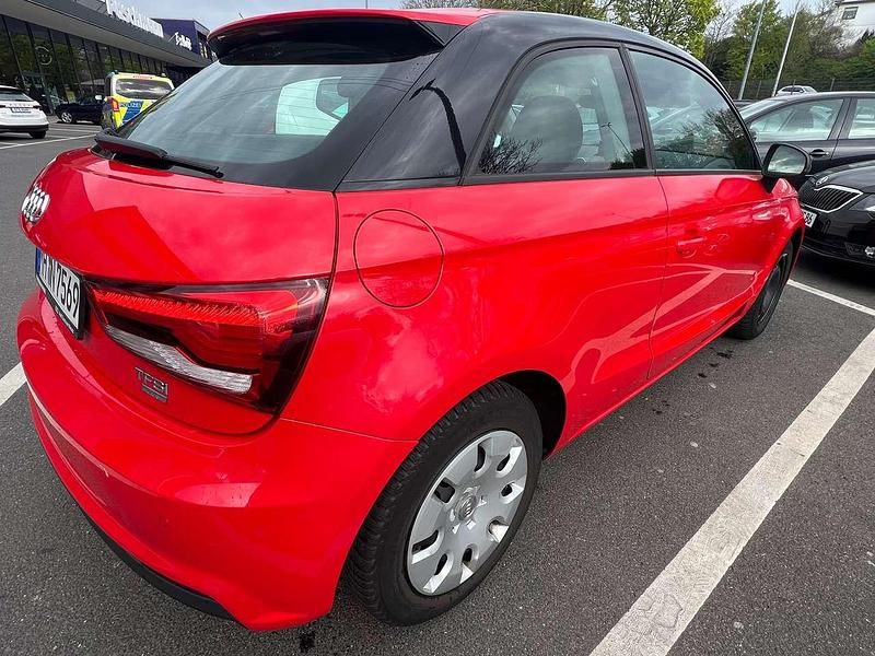 Second-hand Audi A1 82 CP (60 kW) 2017 Roșu Hatchback