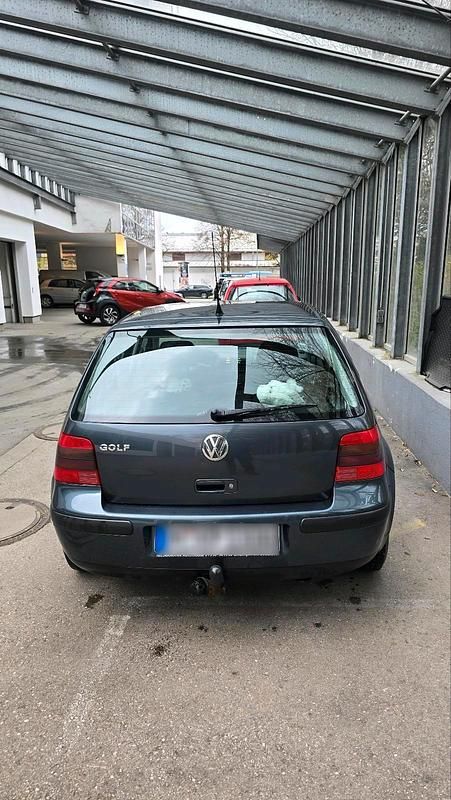 Gebraucht VW Golf IV 75 PS (55 kW) 2000 Grau Limousine
