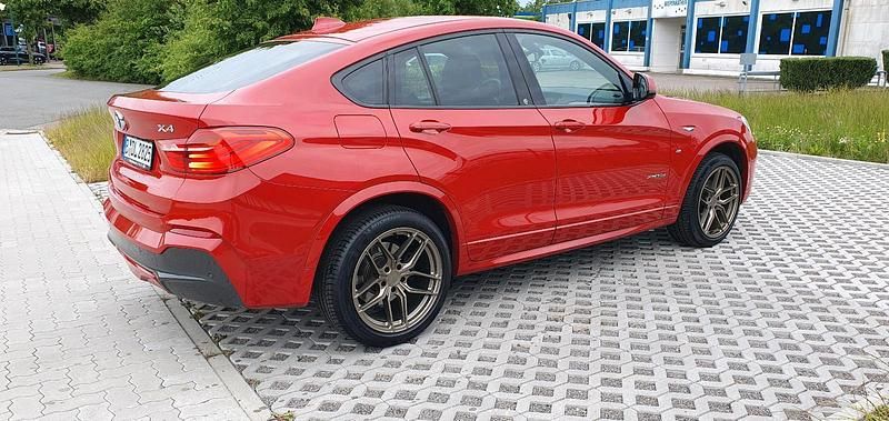 Gebraucht BMW X4 M Sport 258 PS (189 kW) 2015 Rot SUV