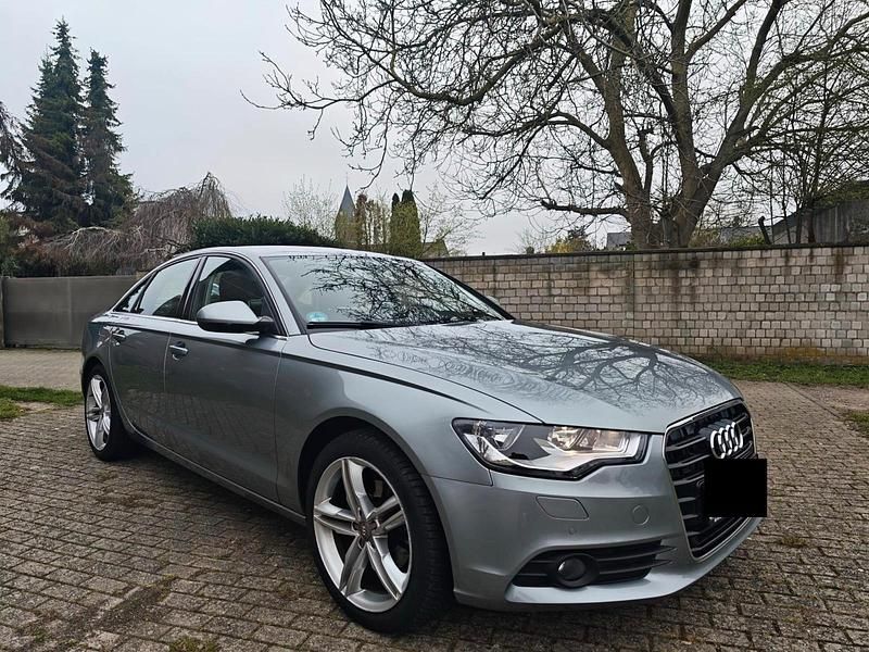 Gebraucht Audi A6 177 PS (130 kW) 2011 Silber Limousine