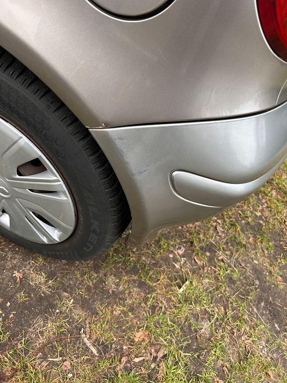 Gebraucht Toyota Yaris 65 PS (47 kW) 2003 Grau Limousine