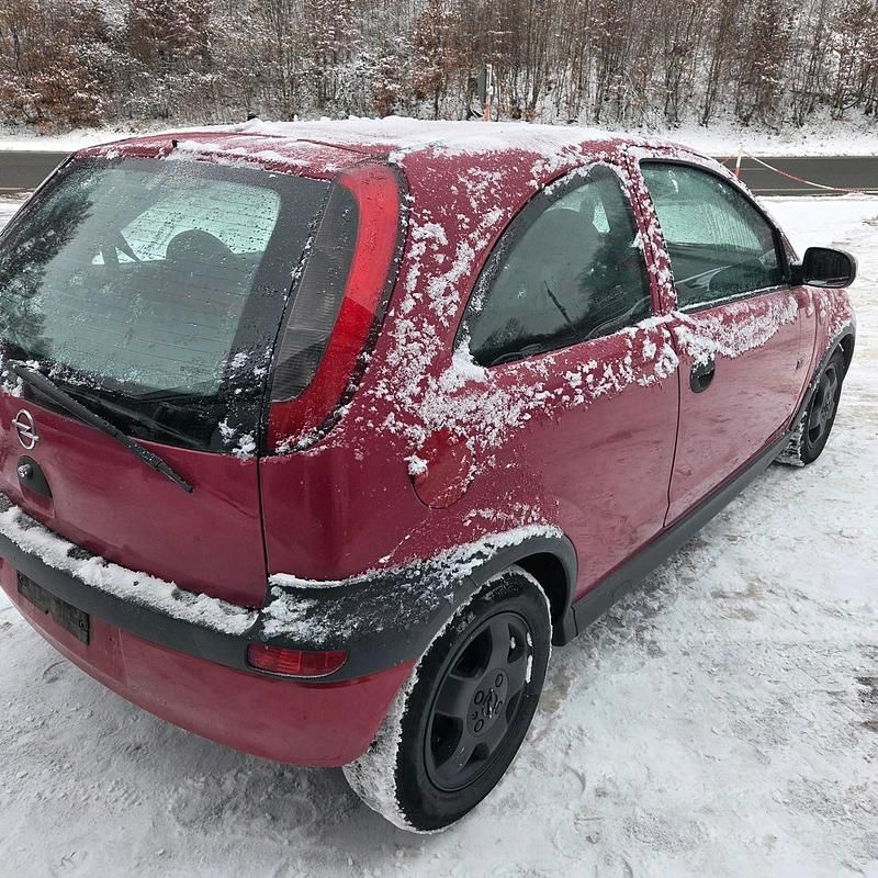 Gebraucht Opel Corsa Njoy 58 PS (42 kW) 2003 Rot Kleinwagen