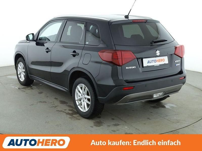 Gebraucht Suzuki Vitara Comfort 129 PS (94 kW) 2022 Schwarz SUV