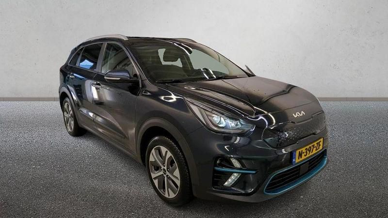 Gebraucht Kia e-Niro 150 kW (204 PS) 2022 Blau SUV