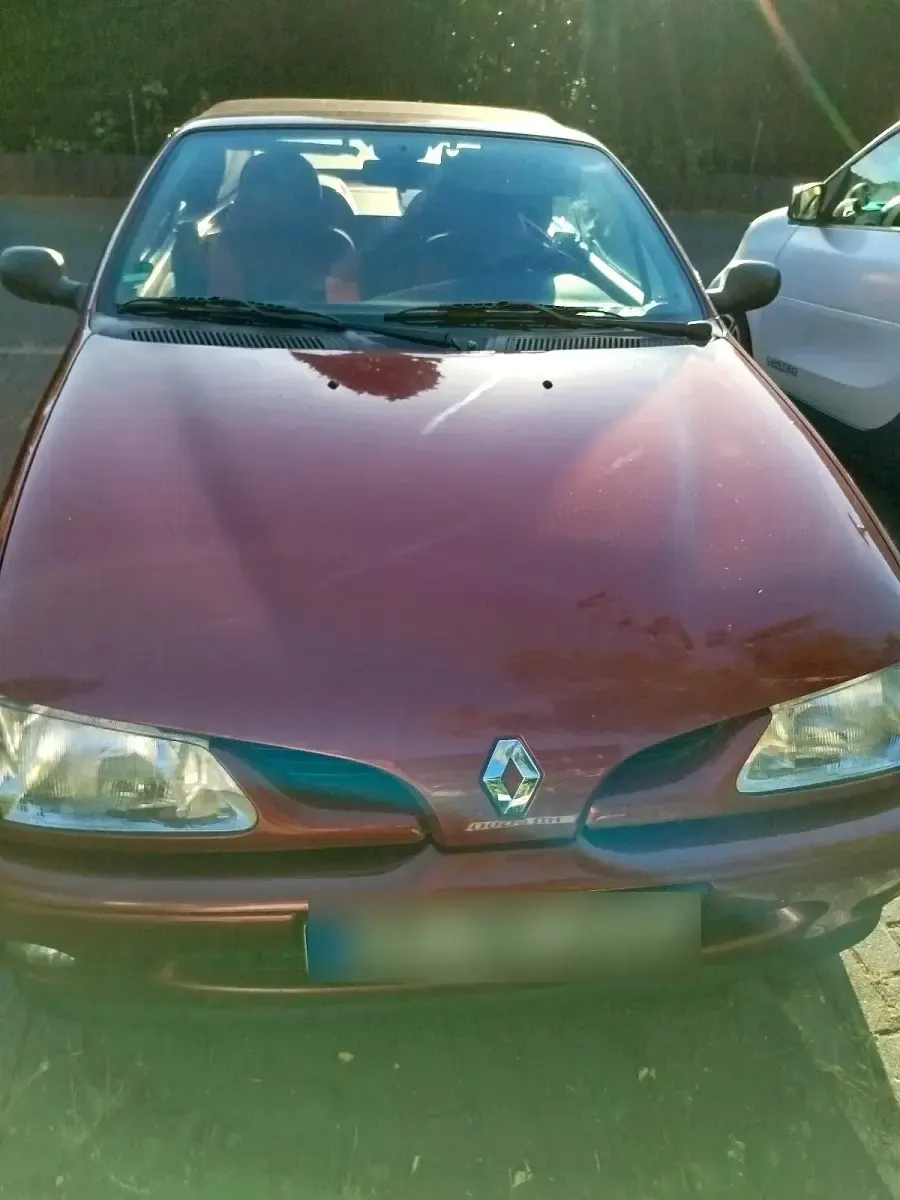 Gebraucht Renault Mégane Cabriolet 90 PS (66 kW) 1997 Rot Cabrio