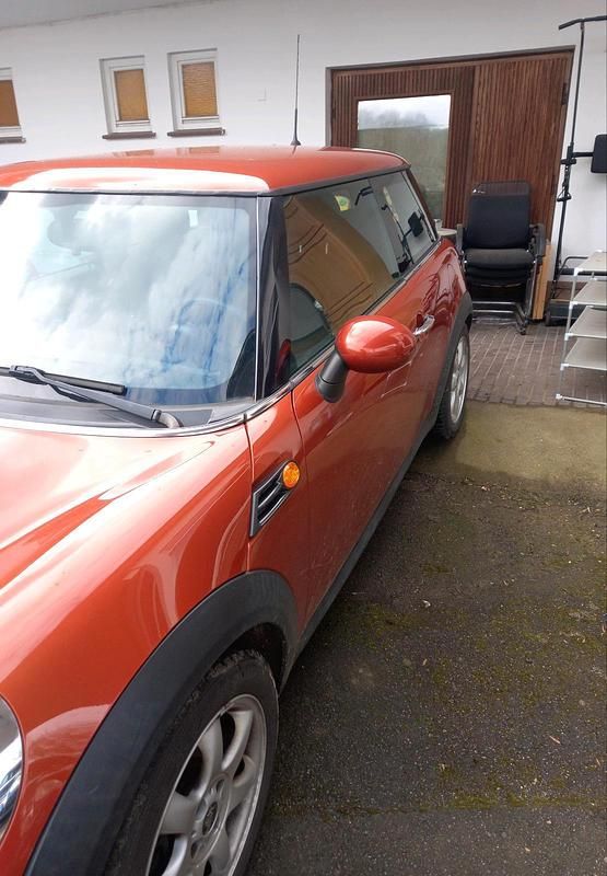 Gebraucht Mini Cooper Coupé 122 PS (89 kW) 2010 Orange Coupé