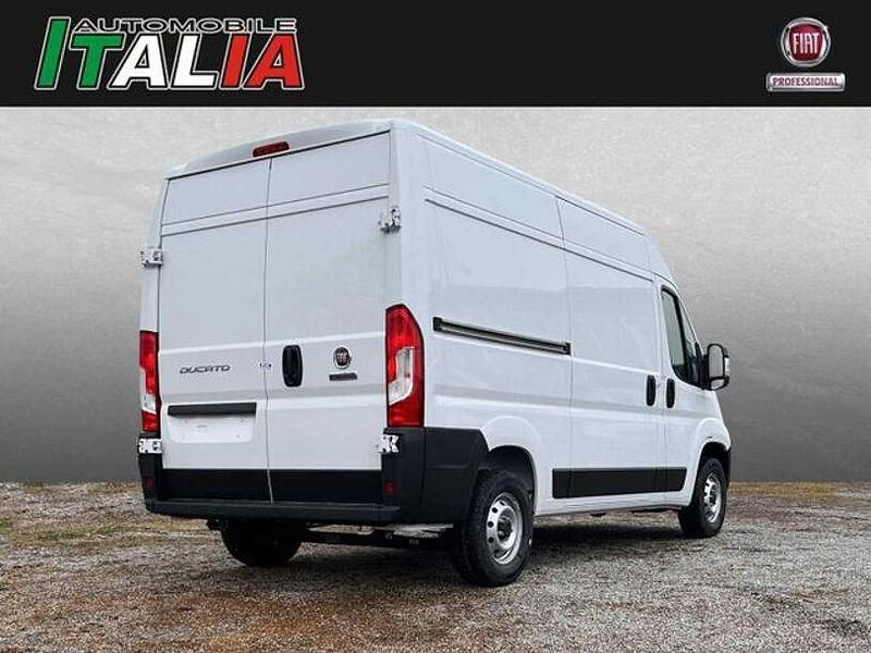 Gebraucht Fiat Ducato 179 PS (131 kW) 2024 Weiß Van