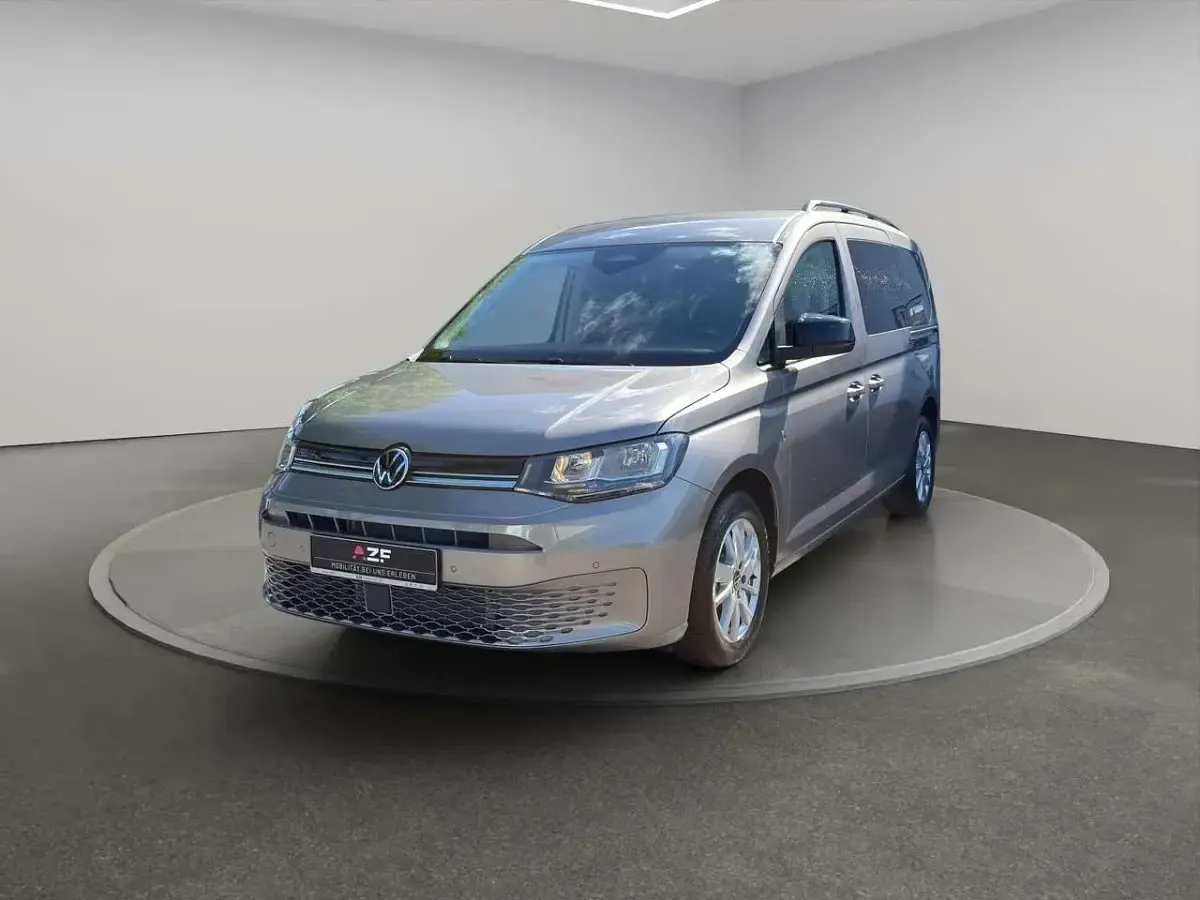 Neu VW Caddy Life 122 PS (89 kW) 2026 Mojave beige metallic Van / Kleinbus