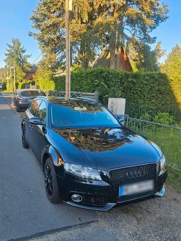 Schwarz Gebraucht 2009 Audi A4 Ambiente Kombi | 6.699 € (Guter Preis) - Bild 1/4