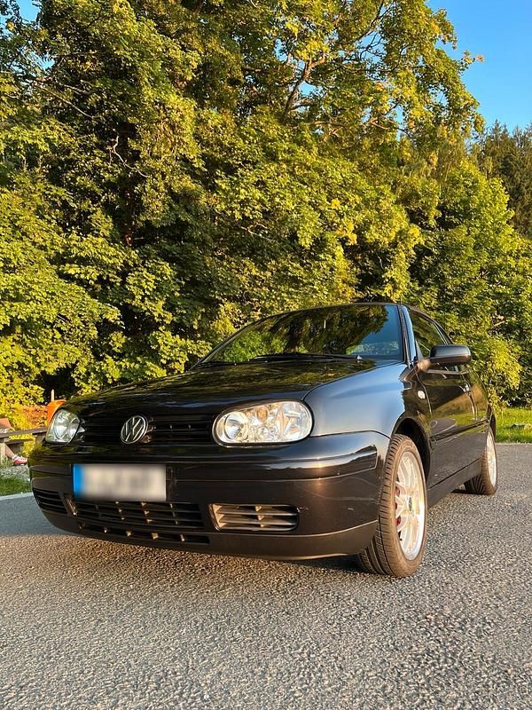 Gebraucht VW Golf Cabriolet 115 PS (84 kW) 2001 Schwarz Cabrio