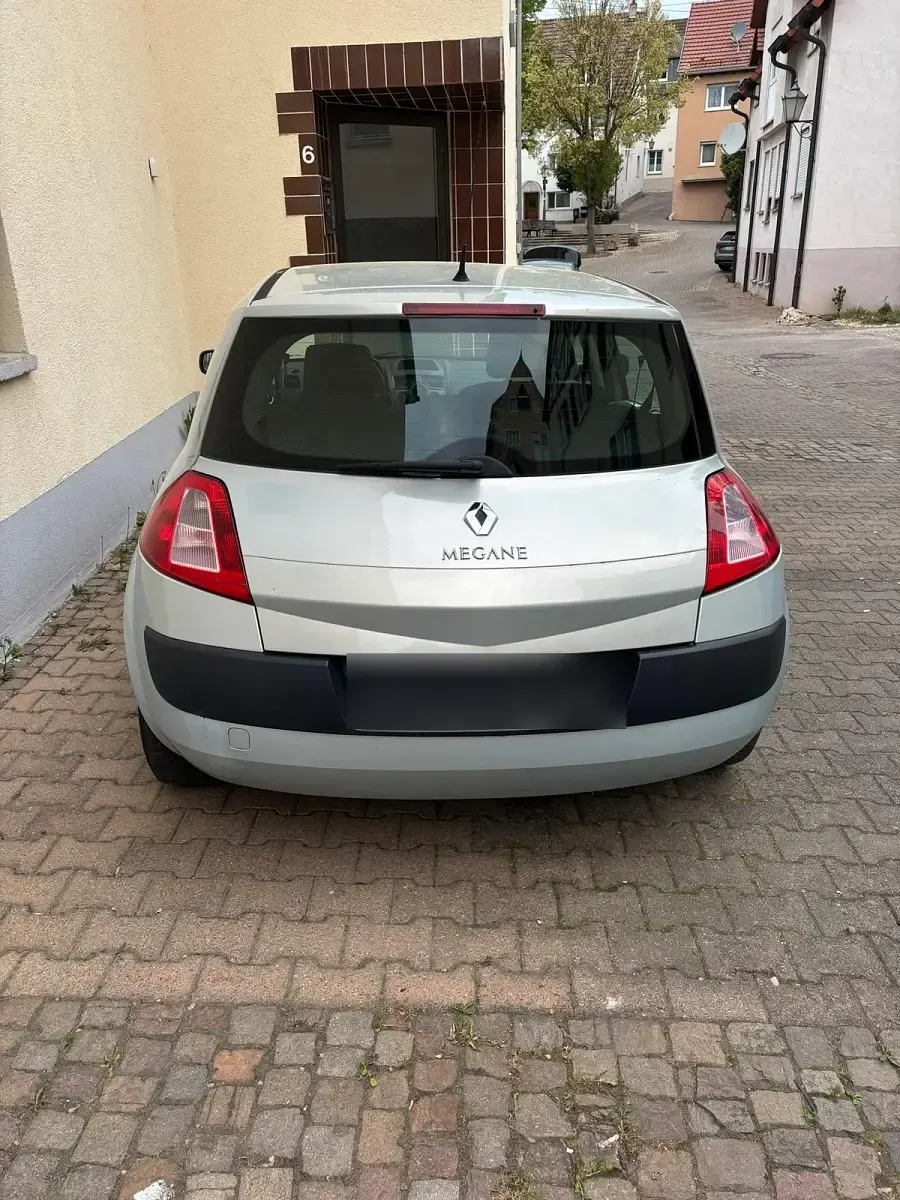 Gebraucht Renault Mégane 110 PS (80 kW) 2004 Grau Limousine
