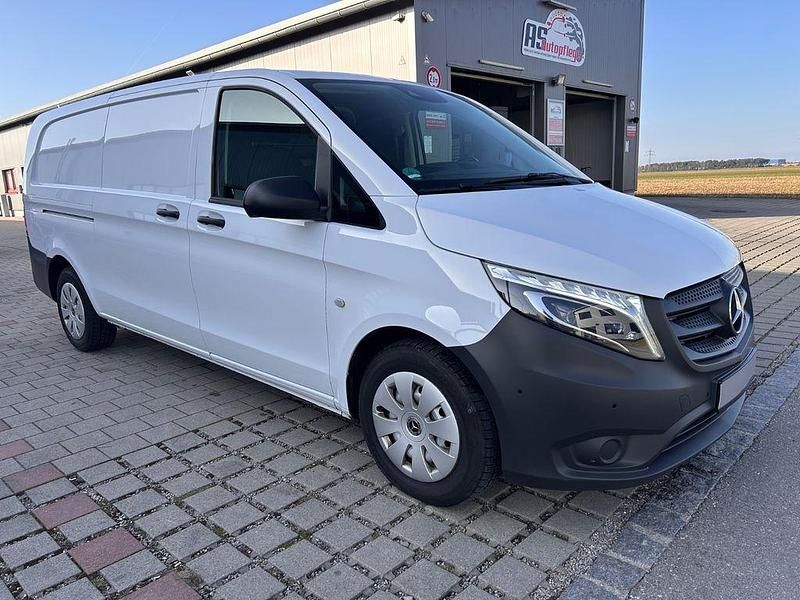 Gebraucht Mercedes Vito 163 PS (119 kW) 2019 Weiß Van