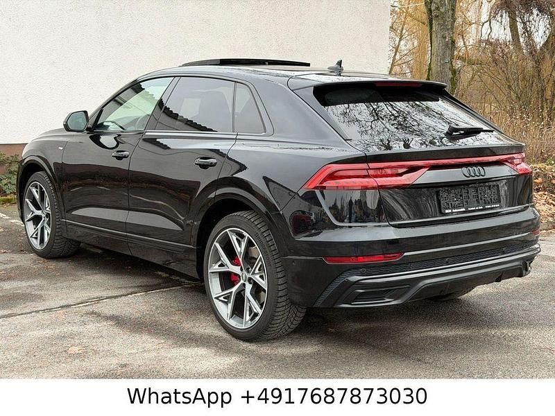 Gebraucht Audi Q8 Competition 286 PS (210 kW) 2018 Orcaschwarz metallic SUV