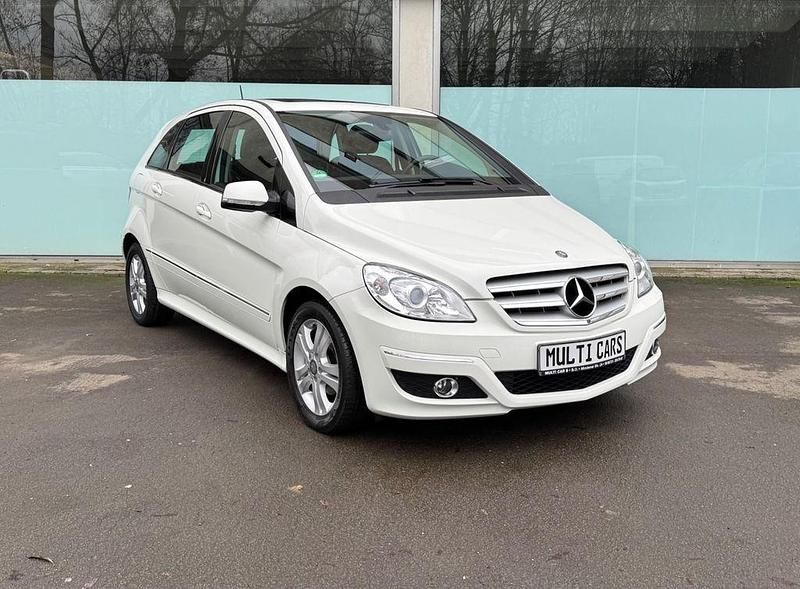 Gebraucht Mercedes B170 116 PS (85 kW) 2008 Weiß Van / Kleinbus