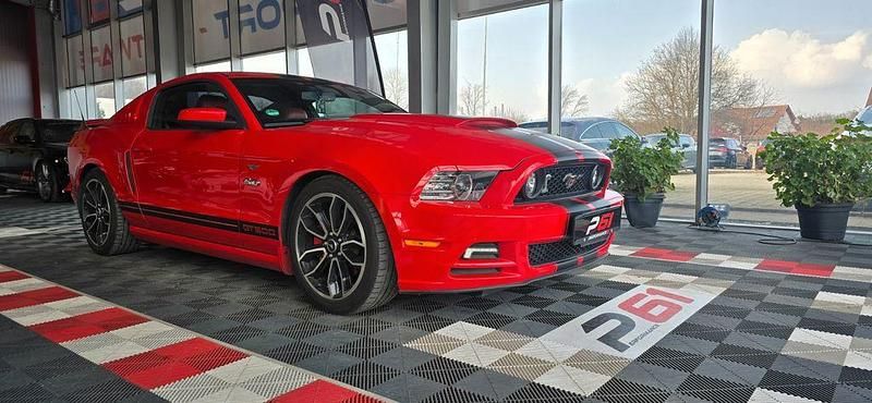 Gebraucht Ford Mustang GT 421 PS (309 kW) 2015 Rot