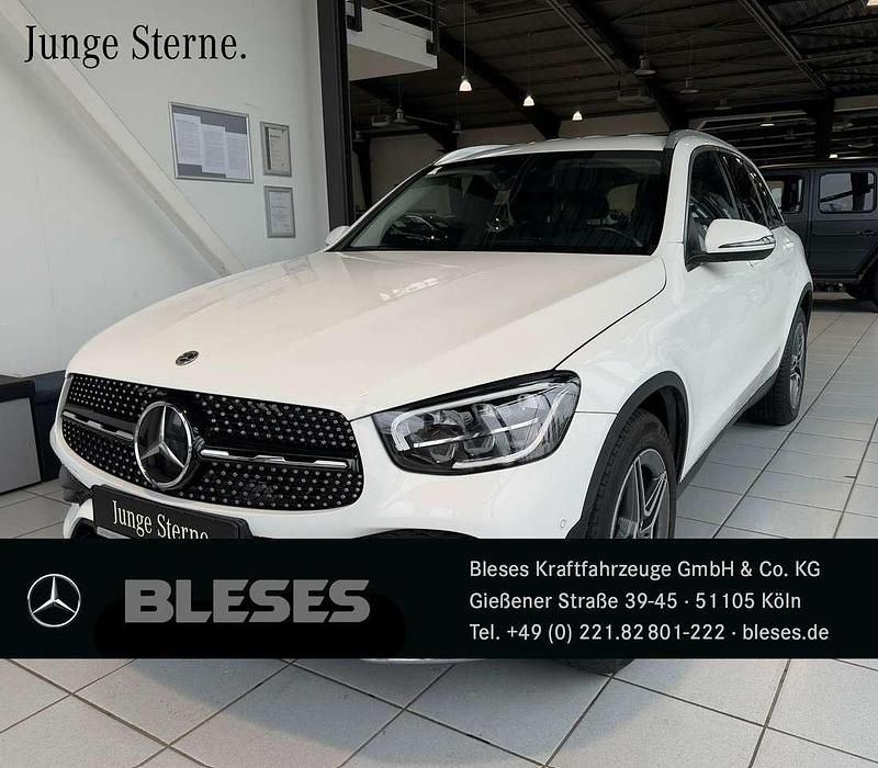 Unilack polarweiß Gebraucht 2021 Mercedes GLC400d AMG line SUV | 48.980 € (Fairer Preis) - Bild 1/4