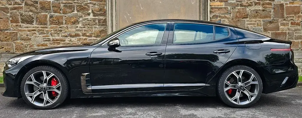 Gebraucht Kia Stinger GT 370 PS (272 kW) 2018 Schwarz Kleinwagen